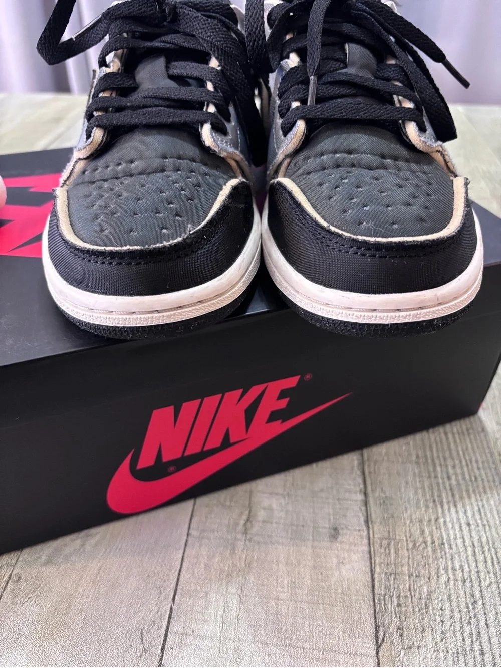 Air Jordan 1 Retro Low OG Ex ‘Dark Smoke Grey’